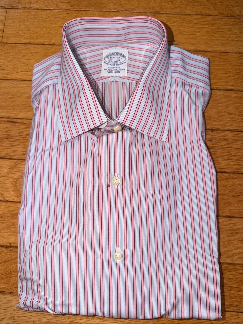 New men’s Brooks Brothers button down 15.5” neck 33” pink maroon blue stripes